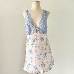 FREE PEOPLE Countryside Printed Mini Slip Dress Blue/Pink Women's Size Medium M